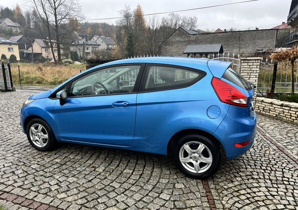 Ford Fiesta cena 21900 przebieg: 89000, rok produkcji 2011 z Ruciane-Nida małe 67